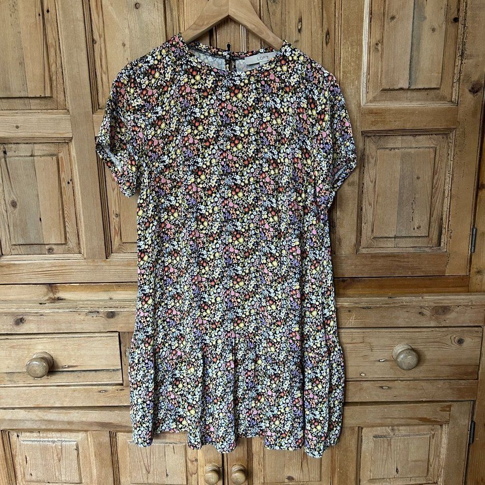 Loft Small Petites SP Dress Black Pink Floral Ruffles Knee Length Short‎ Sleeve